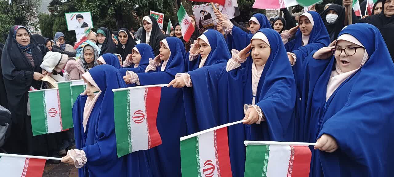 ای رهبر آزاده مازندران آماده