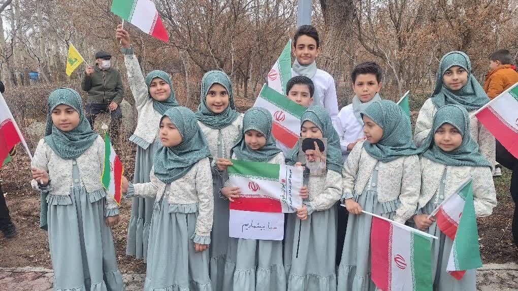 البرز مقتدر؛ حضور ملت لبیک به رهبری