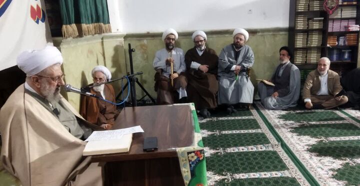 اولویت‌های تبلیغی ماه رمضان/ انتقاد از روحانیونی که خود را گرفتار شخصیت‌های سیاسی کردند