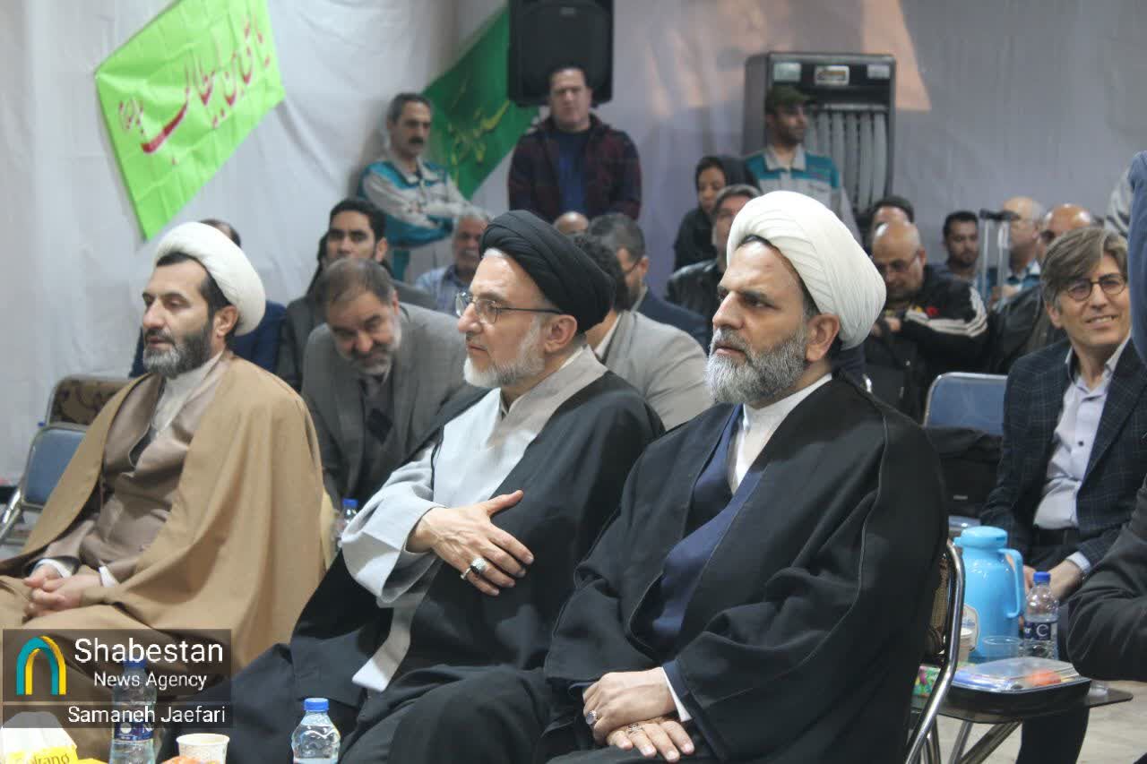 وحدت ملی و تبعیت از ولایت عوامل اقتدار نظام‌اند/ ۲۲ بهمن توطئه‌های دشمن را خنثی کرد