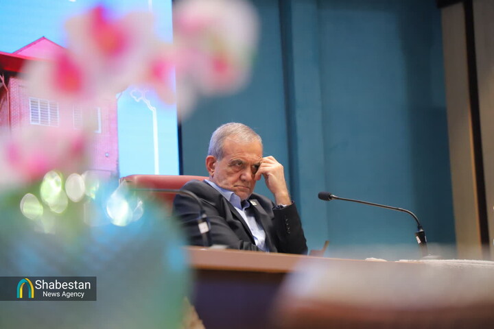 رئیس‌جمهور در سفر خدمت به گلستان