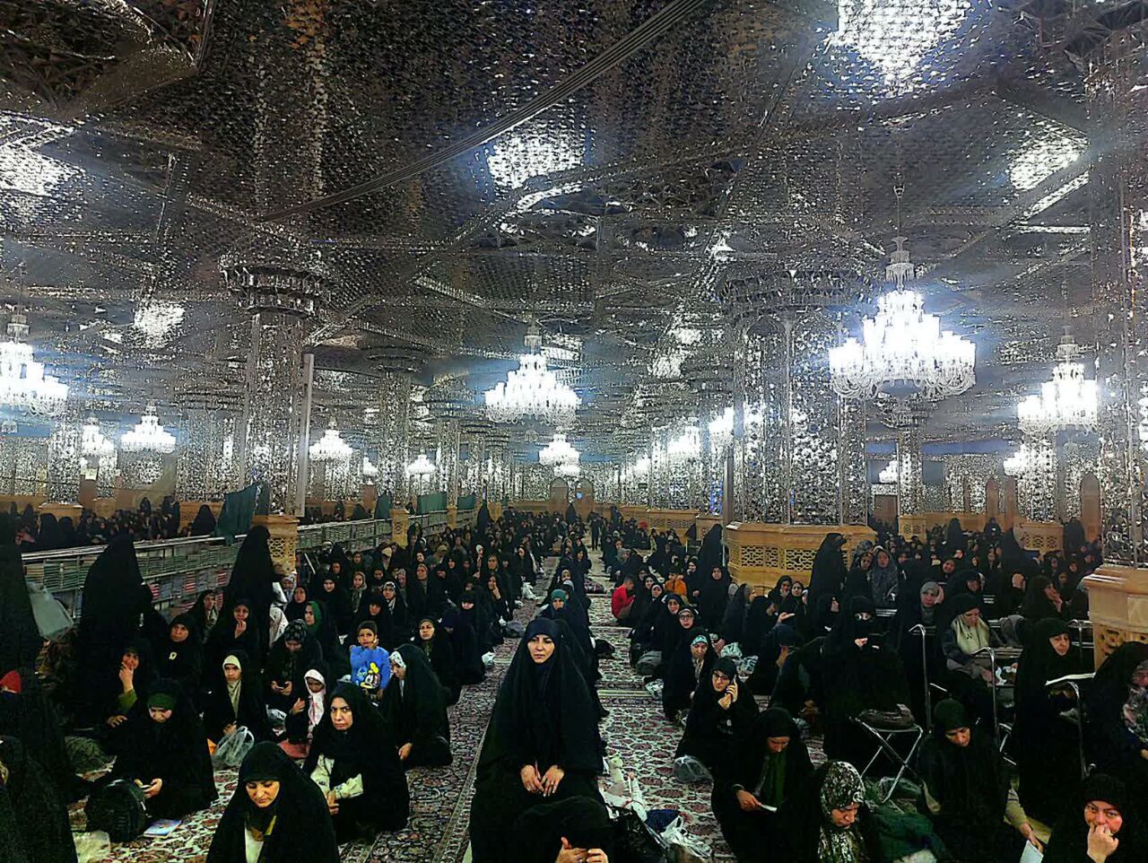 رقابت ۴۵۰۰ نفر در مسابقه بزرگ حفظ سوره واقعه در مشهد&nbsp;&nbsp;