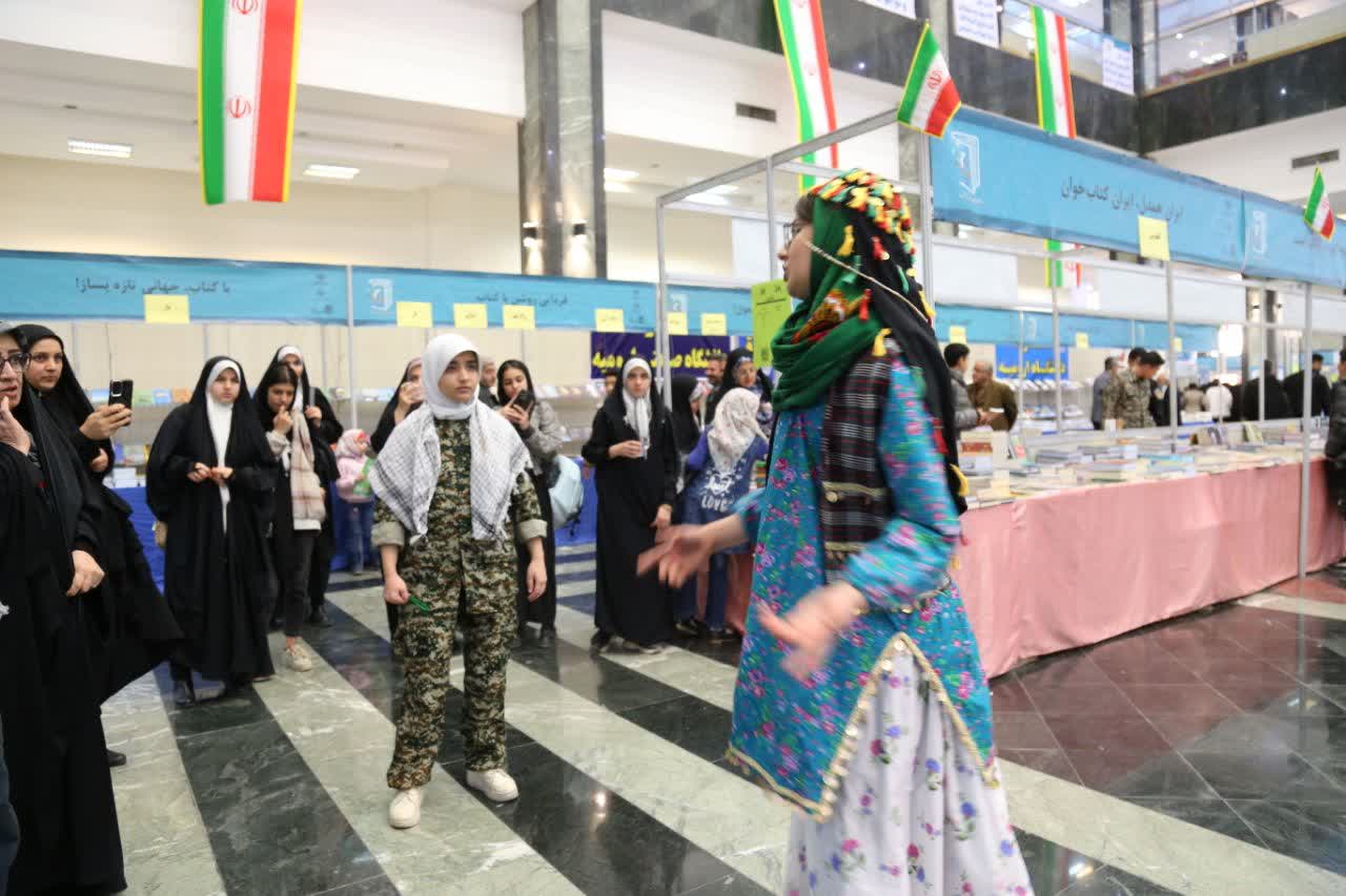 پیوند ناگسستنی تئاتر و کتاب، از سکوت کلمات تا فریاد صحنه