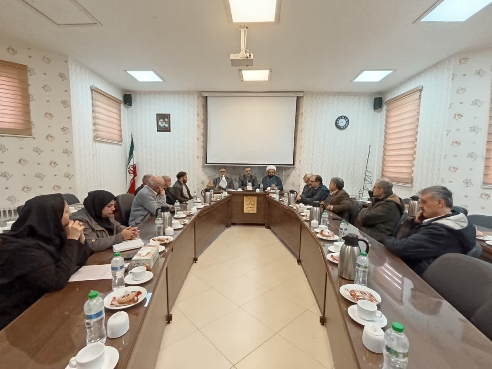 کمک به بازسازی عتبات، صدقه جاریه و تحریمشکنی اقتصادی است