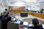 قدردانی رئیس‌جمهور از هنرمندان در صحنه/حمایت دولت از سفرهای مردمی در آیین‌ها و شادی‌ها