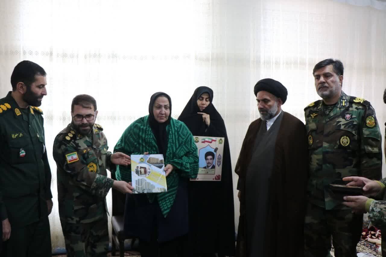 پایان ۴۳ سال چشمانتظاری خانواده شهید در ازنا