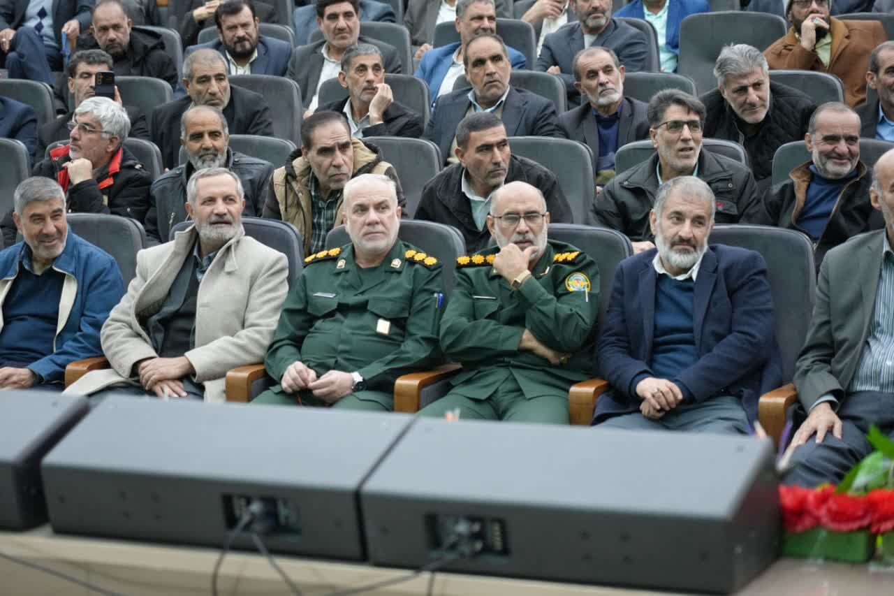 انقلاب اسلامی معجزهای زنده و الهامبخش برای ملتهاست