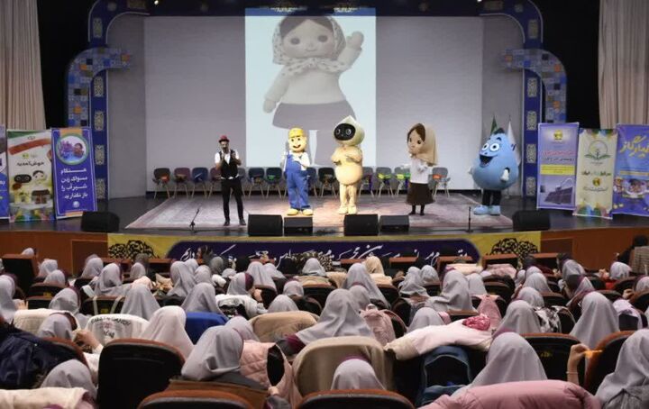 اجرای برنامه های فرهنگی و آموزشی زمینه ساز تغییر الگوی مصرف در جامعه است