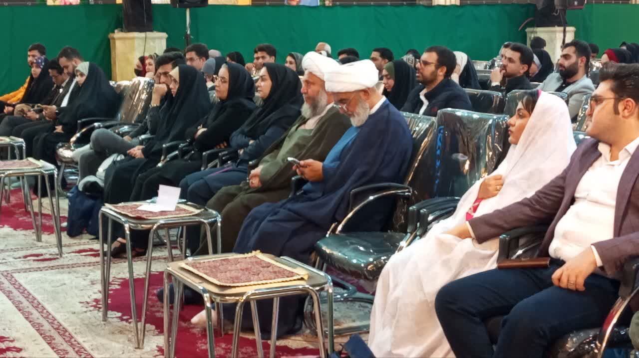 افتتاحیه نهضت ملی «زندگی با آیه ها» در آران و بیدگل برگزار شد