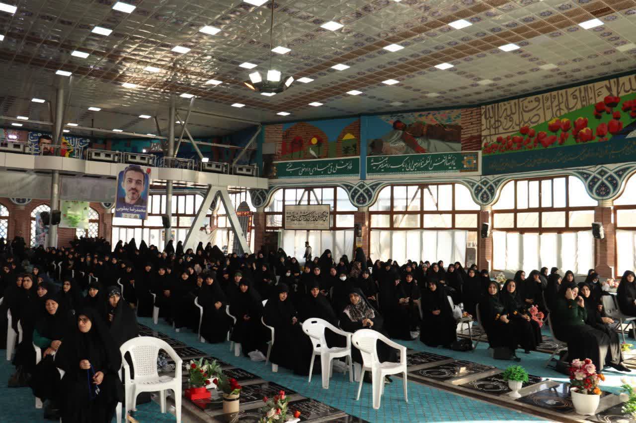 اربعین شهدای امنیت در رشت برگزار شد