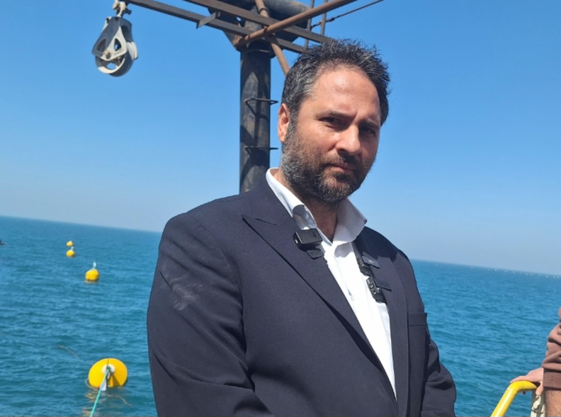 روایت سرمایهگذاری اوقاف و اشتغال بومی در آبزیستان/بزرگترین مزرعه آبزیپروری در خلیج فارس