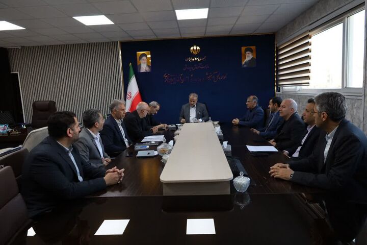 گره استخدامی آموزش‌وپرورش استان روی میز بررسی