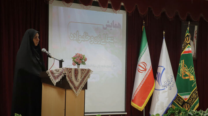  خراسان جنوبی الگوی کنشگری مؤمنانه زنان بسیجی در عرصه‌های خدمت، امنیت و خانواده