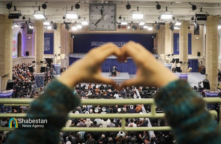 شعر «مِهر ایران» برگزیده‌ی سرود دیدار مردم تبریز با رهبر انقلاب
