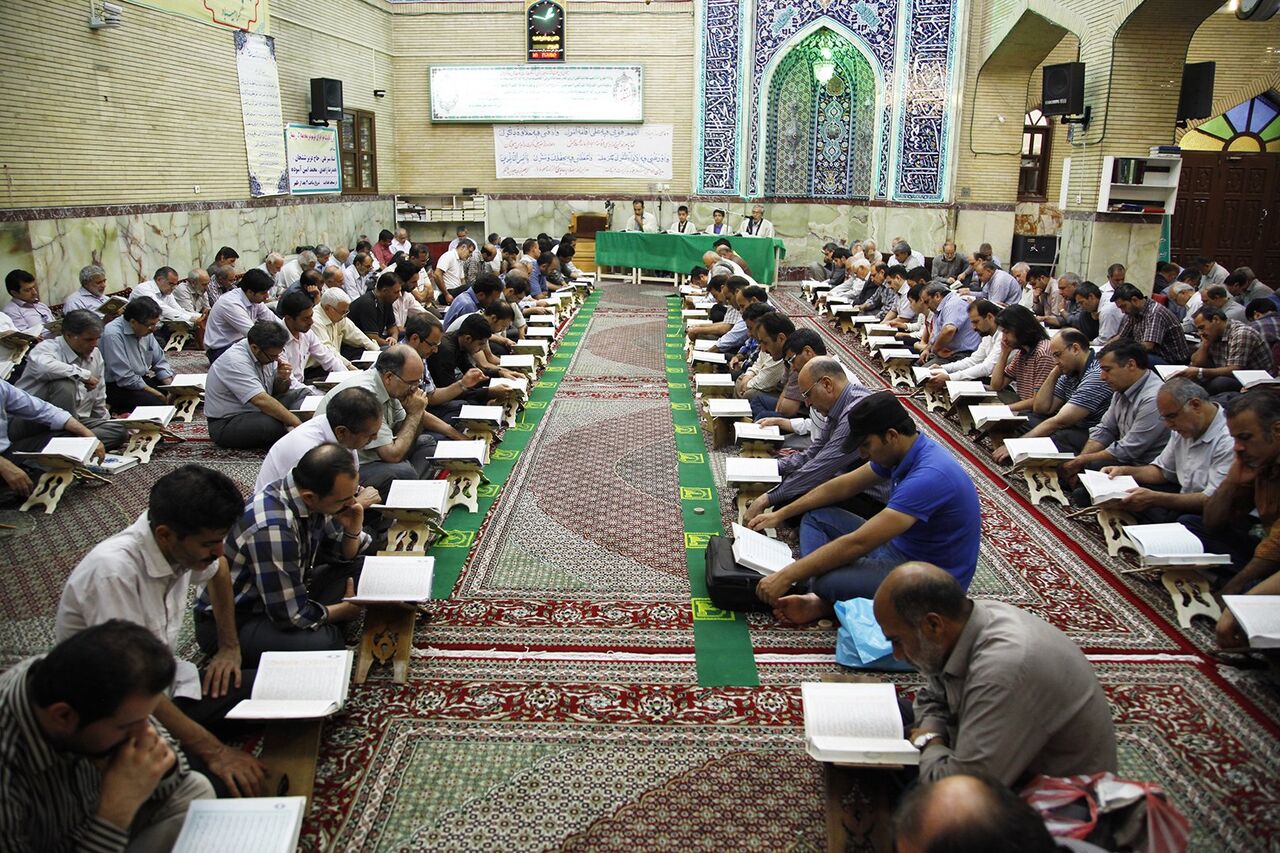 اجرای ویژهبرنامههای فرهنگی و قرآنی کانونهای مساجد گلستان در ماه رمضان