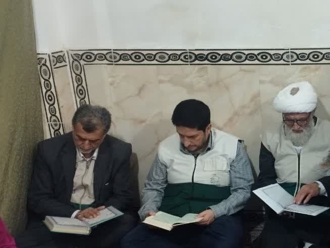 قرآن های اهدایی خادمیاران رضوی جان تازه ای به مسجد سوخته پنبه چوله بخشید