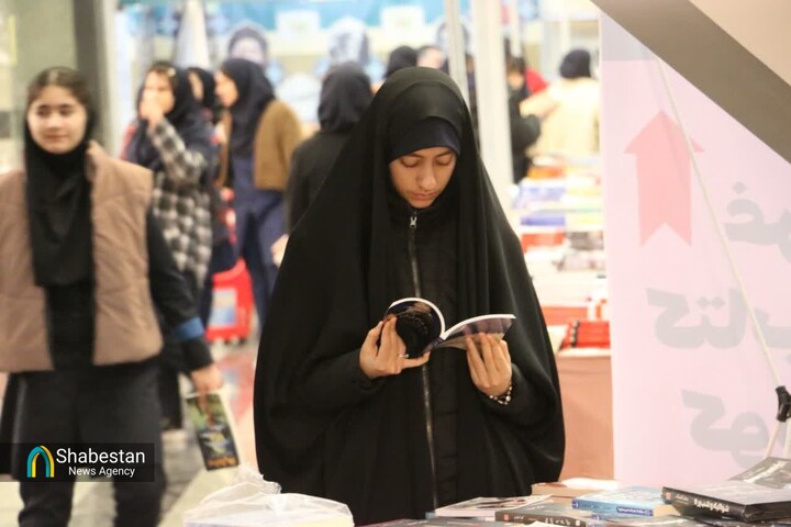 حضور دست پر انتشارات امیرکبیر در نمایشگاه قرآن