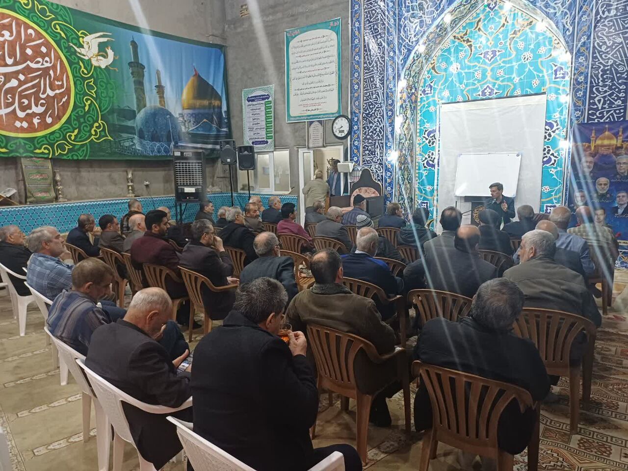 نشست تحلیلی سیاسی در آران و بیدگل برگزار شد