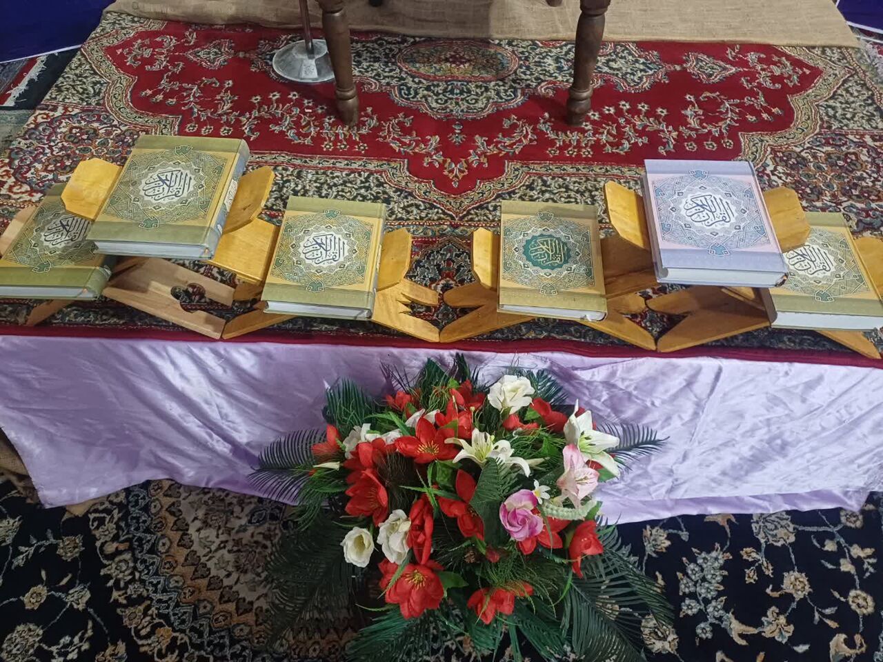 غبارروبی مسجد حضرت صاحبالزمان (عج) اراک در آستانه ماه رمضان