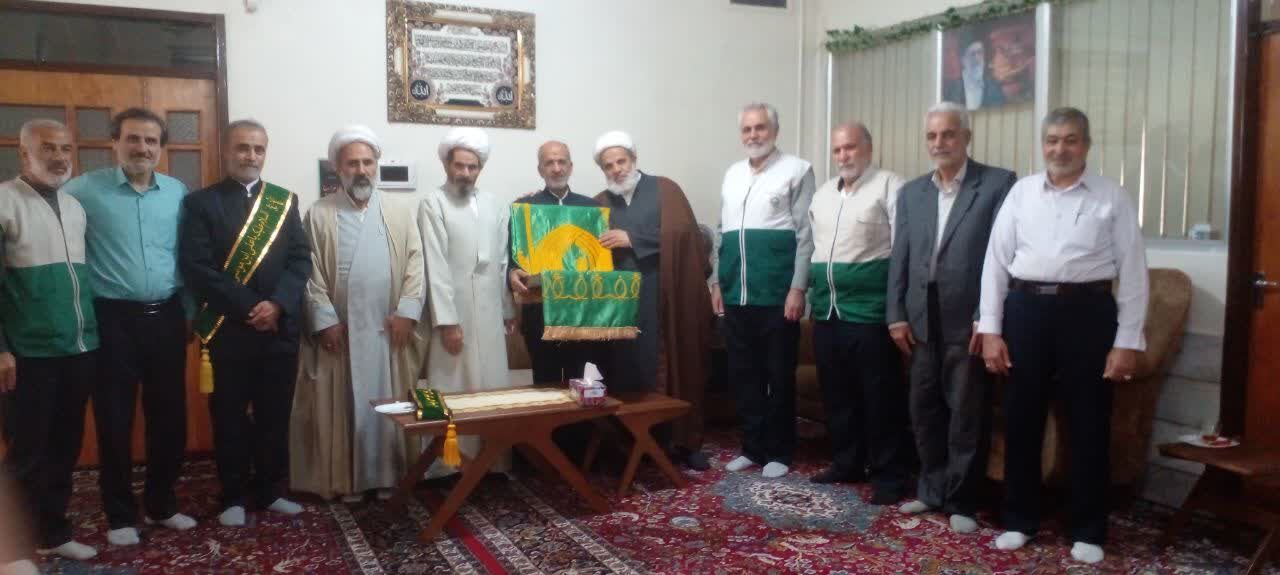 زیر سایه خورشید رضوی؛ نشاندن لبخند بر لبان خانوادههای محروم