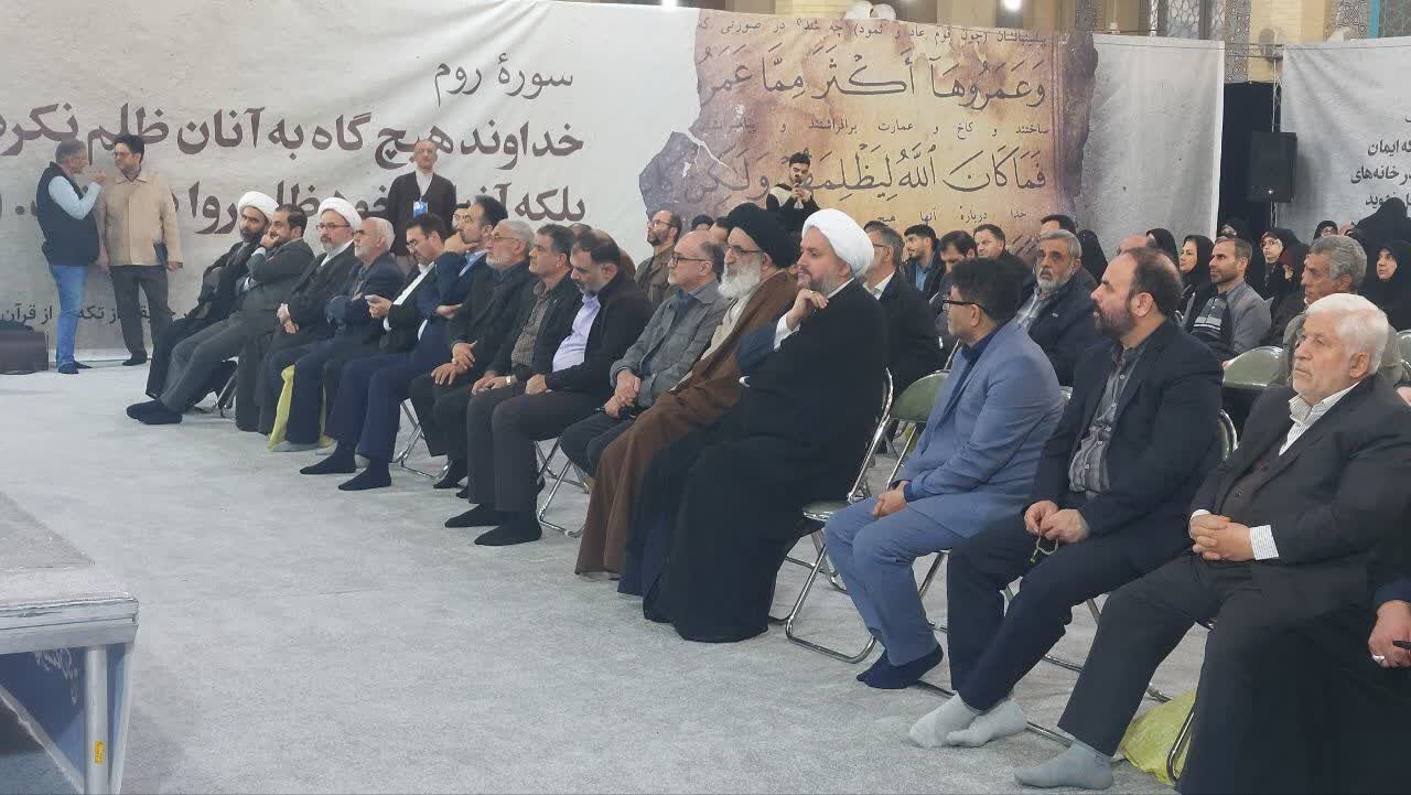 نمایشگاه قرآن بستری راهبردی برای تقویت گفتمان قرآنی در مساجد البرز است