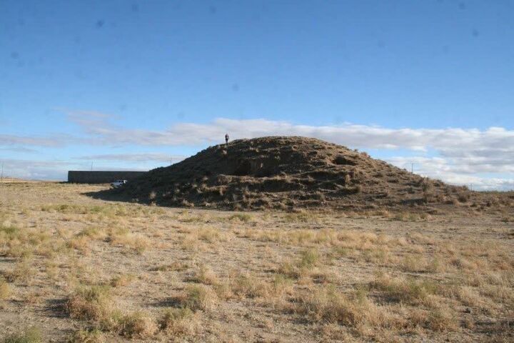 ثبت ۱۲ محوطه تاریخی خراسان رضوی در فهرست آثار ملی ایران