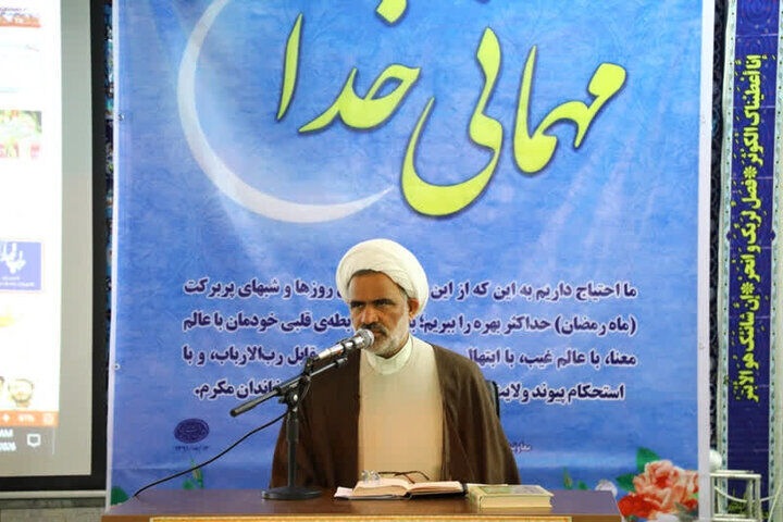 شهید محلاتی؛ ثمره تدبیر امام(ره) برای صیانت معنوی از سپاه