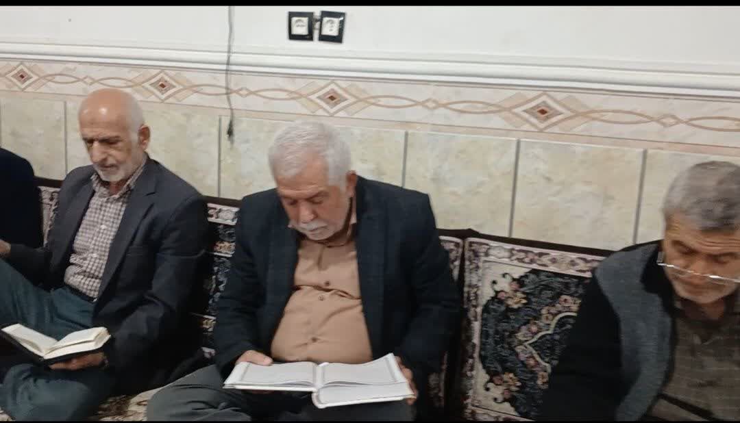 توزیع سبد معیشتی رمضانی به همت کانون گرجی‌محله بهشهر