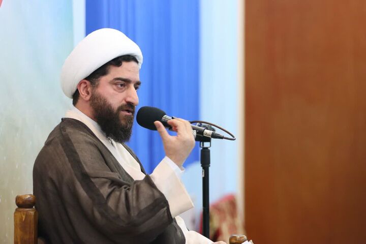 عبودیت، گوهر انسان‌سازِ ماه رمضان/ تسلط بر نفس، نخستین مرتبه ربوبیت است