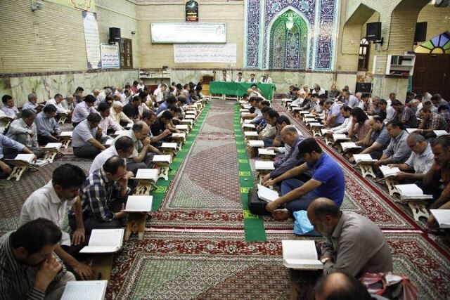 جلوه‌های بندگی در سرزمین اقوام؛ آیین‌های رمضانی گلستان در بستر مسجد