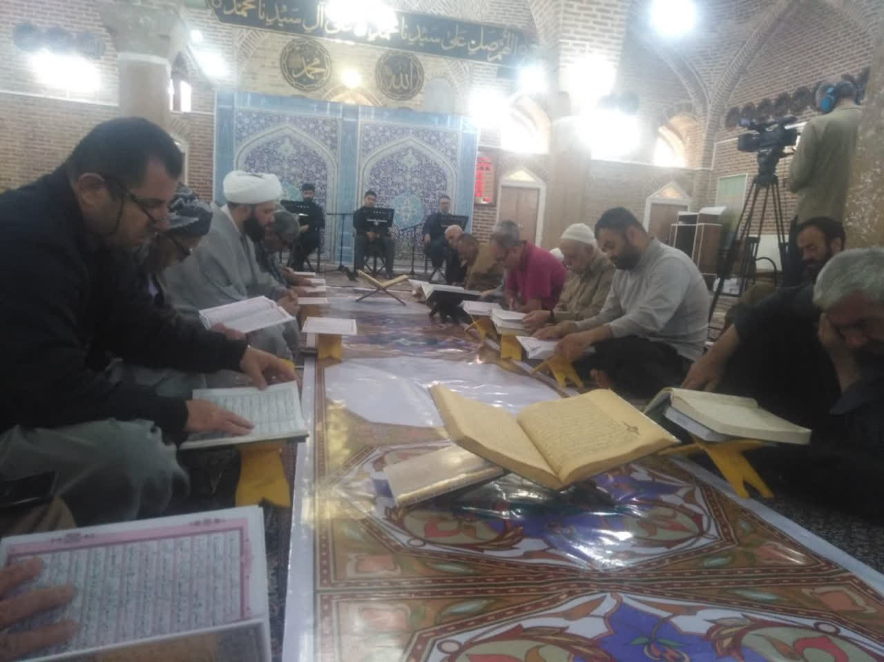 ۷۵ مسجد مهاباد میزبان برنامههای قرآنی