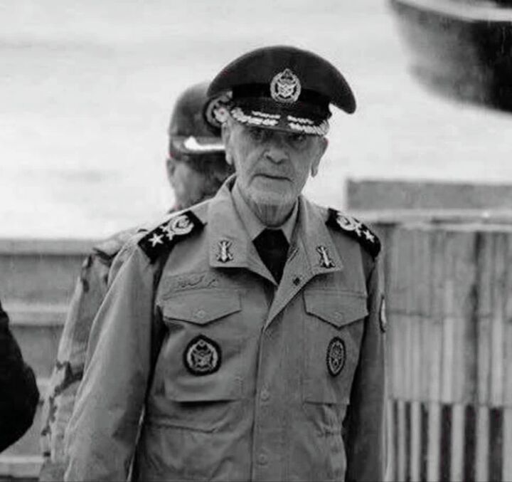 استاندار اردبیل درگذشت فرمانده اسبق نیروی زمینی ارتش را تسلیت گفت