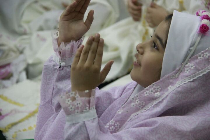 جشن تکلیف «فرشتگان بهشتی» در شهرک خاتم‌الانبیا کاشان