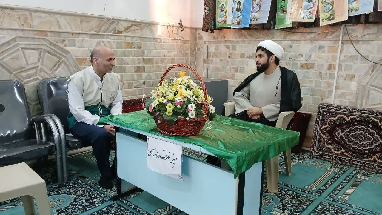 ویژهبرنامه قرآنی «چاووش رمضان با عطر رضوی» در راوند برگزار شد