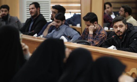 در جلسه ۵ ساعته زاکانی با تشکلهای دانشجویی چه گذشت