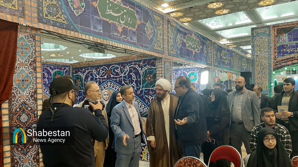 حال و هوای روز پنجم سی و سومین نمایشگاه بین المللی قرآن کریم