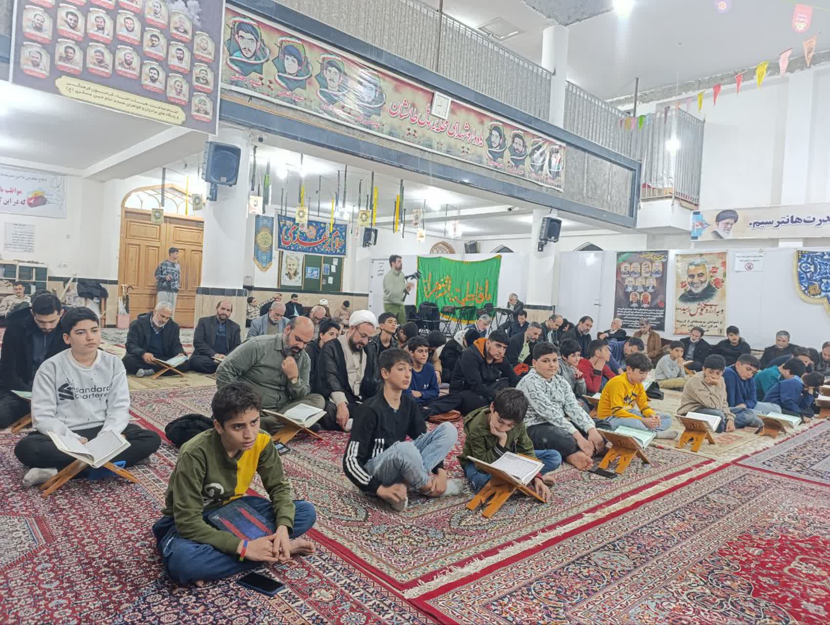 برگزاری محفل انس با قرآن و ضیافت افطاری در مسجد امام حسن عسکری(ع) رشت