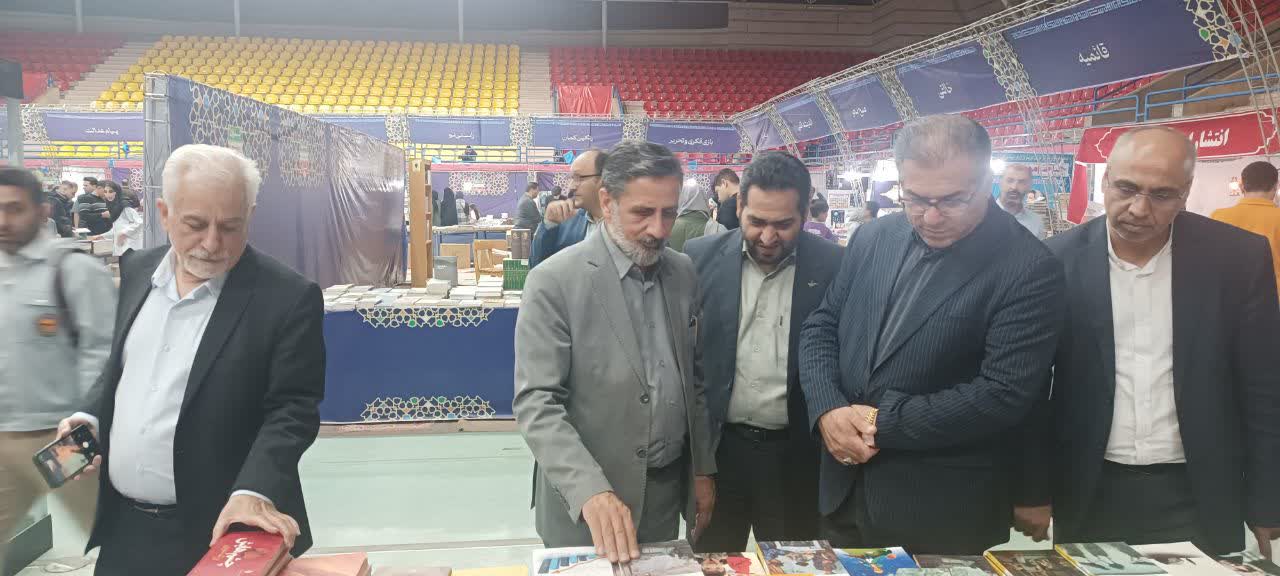 بازخوردهای مردمی و صاحب نظران از نمایشگاه کتاب و قرآن و عترت سمنان خوب بوده است