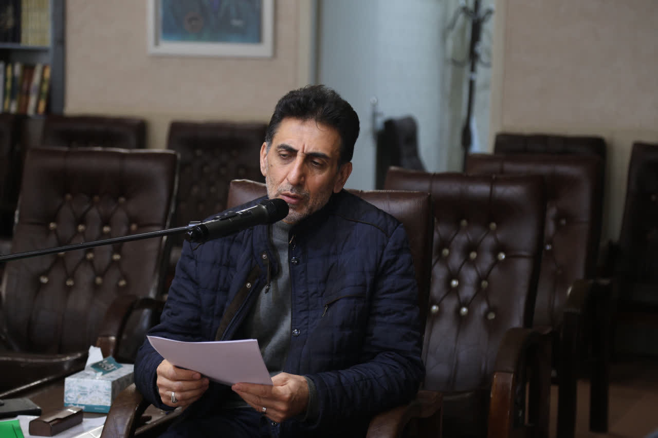 مباحث عرفانی و ابعاد فکری آیت الله بهاری محور مقالات کنگره قرار گیرد