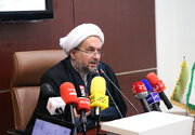 مسئله قرآن یک موضوع جهانی است اما حل آن از خود ما آغاز می‌شود