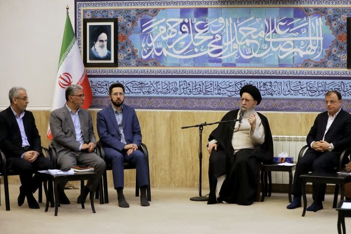 پیشرفت‌های کشور باید صادقانه و با کار فرهنگی مستمر برای مردم تبیین شود