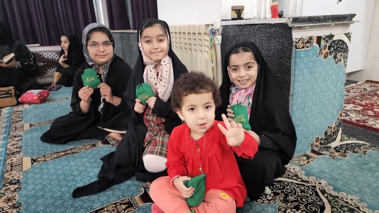 دوخت چادر برای دختر مسجدی؛ روایت مدیر کانونی که خودش دستبهکار شد