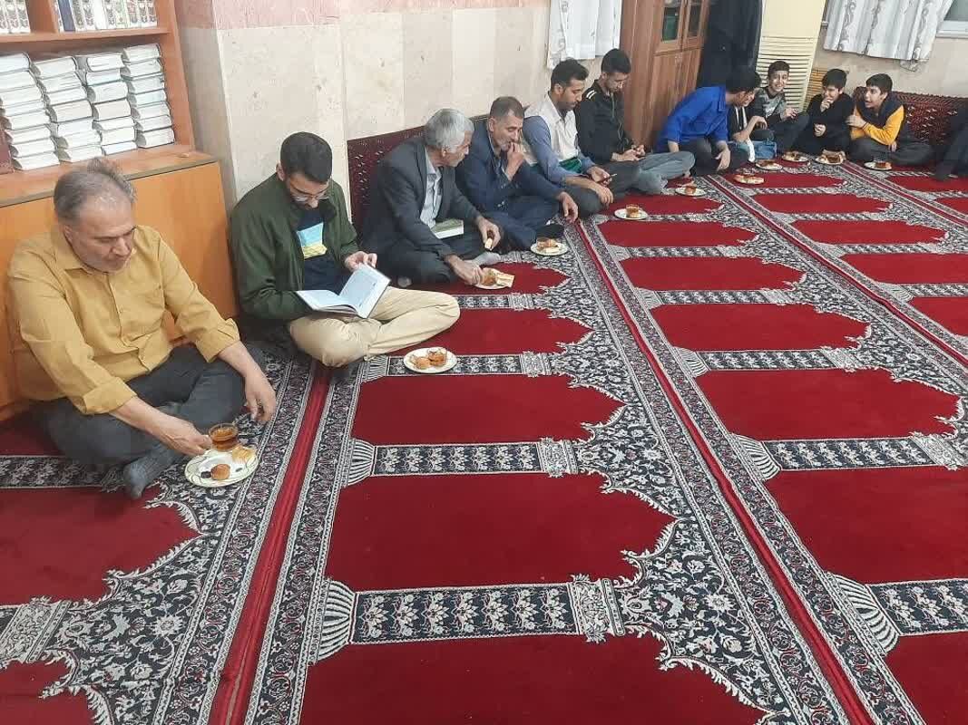 شبهای متفاوت رمضان در مسجد امیرالمؤمنین(ع) ساری؛ از محفل قرآن تا زنگ ورزش