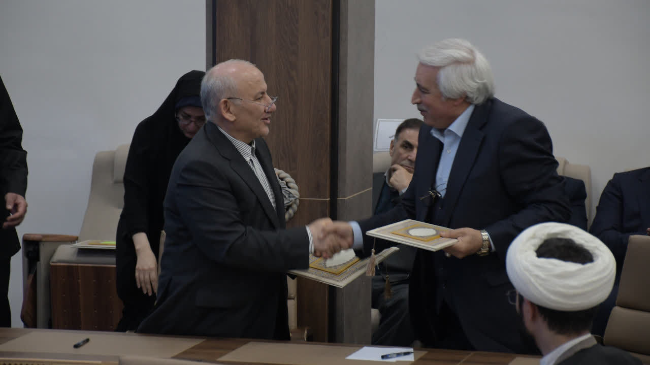 امضای هشت تفاهمنامه میلیاردی در مازندران؛ وعده ایجاد ۳۸۰۰ فرصت شغلی