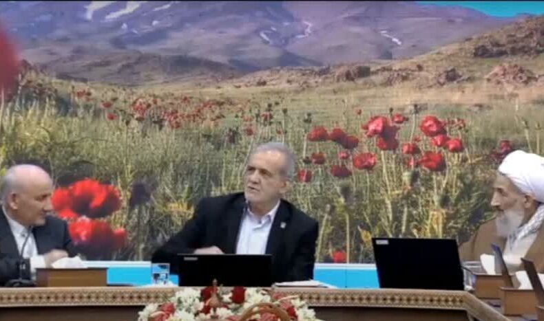 نسخه عبور از بحرانها «وفاق ملی» و بازگشت به شاخص حق است