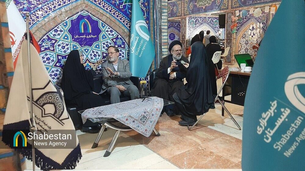 همت جهادی برای معرفی دستاوردهای کانونهای فرهنگی هنری در غرفه «مسجد، پایگاه قرآن»