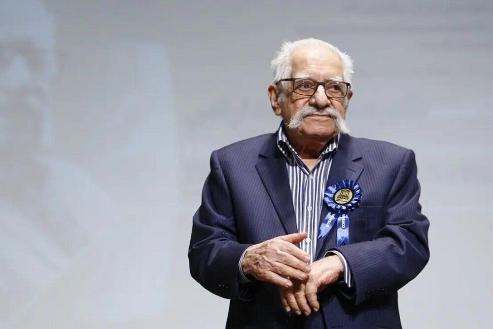 گرهی از قالی فرهنگ ایران