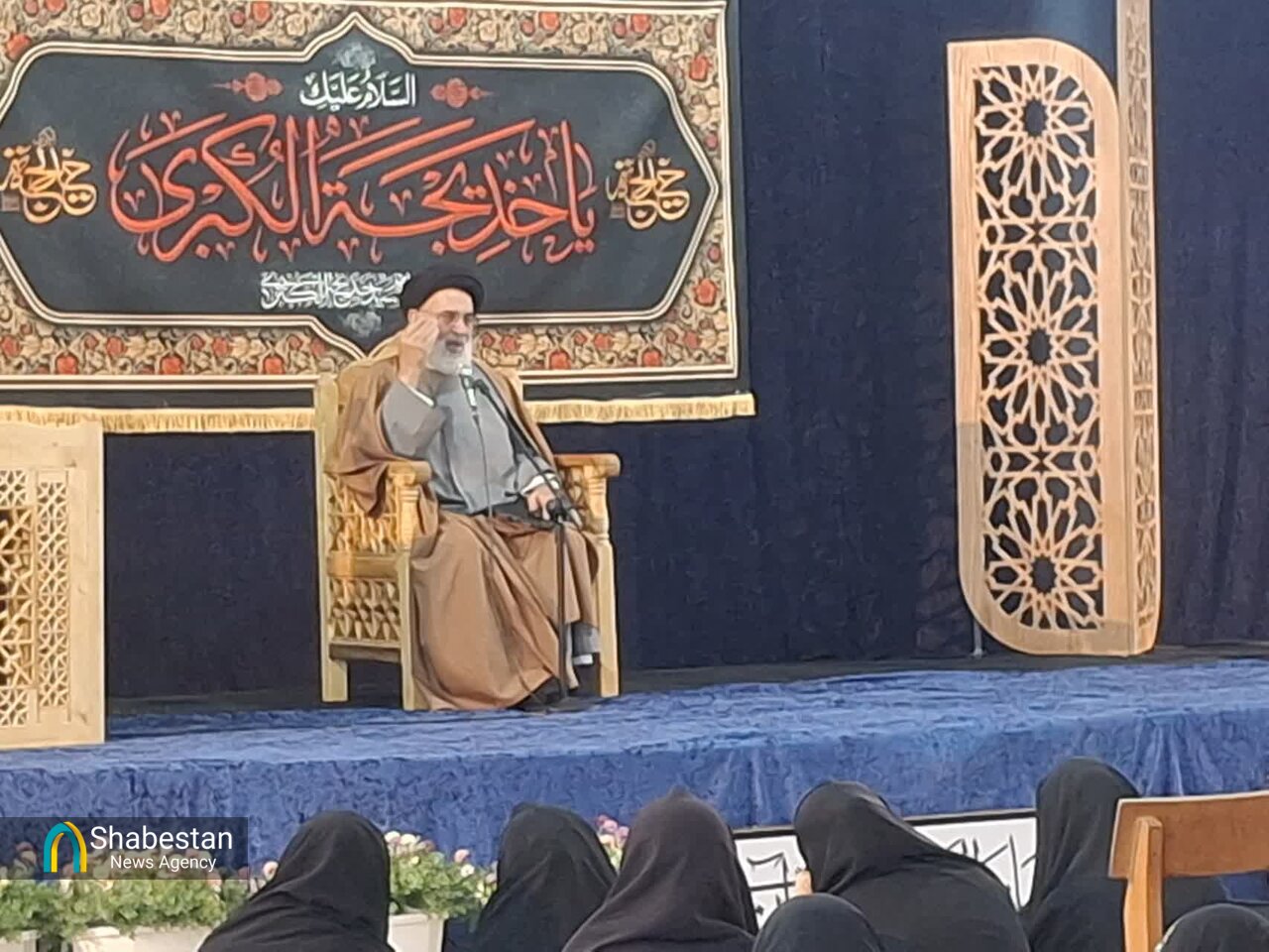 زنان مؤمن و آگاه، پایه‌های پرورش یاران حضرت مهدی(عج)