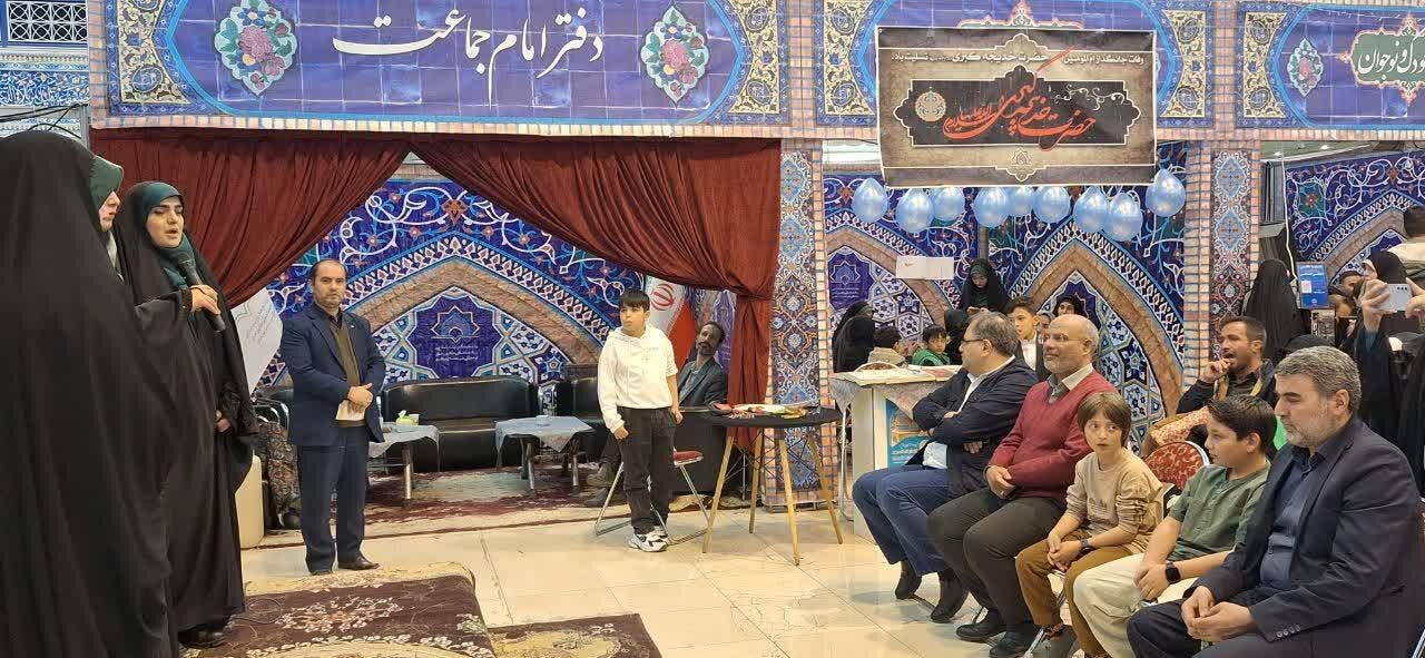 میزبانی غرفه «مسجد، پایگاه قرآن» از دو کانون فرهنگی هنری «مصباح‌الهدی» و «شهدای چوبیندر» قزوین