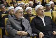 سکاندار کشتی نجات بشریت امام خامنه ای خط قرمز ما است